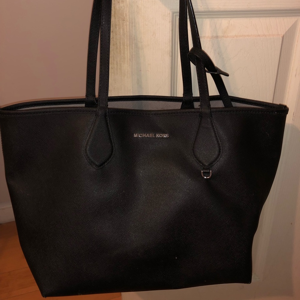 Michael Kors Tote